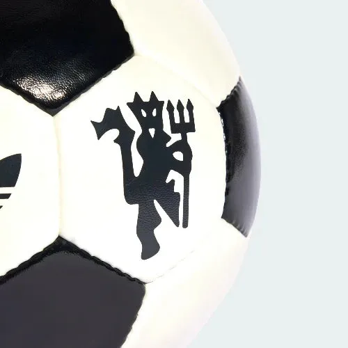 Adidas Manchester United OG Soccer Ball