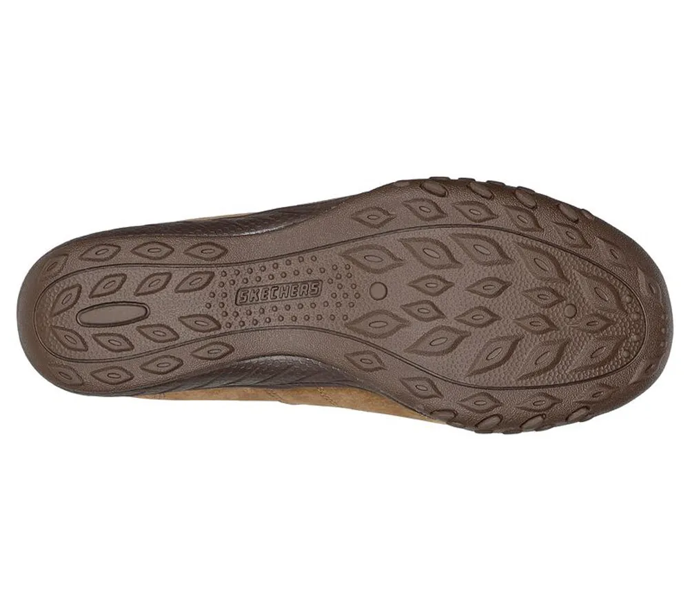 Breathe Easy Kindred in Desert by Skechers