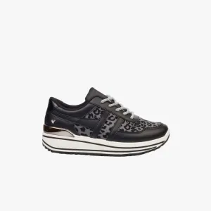 Butterfly Womens Apexx 2 Sneaker Black