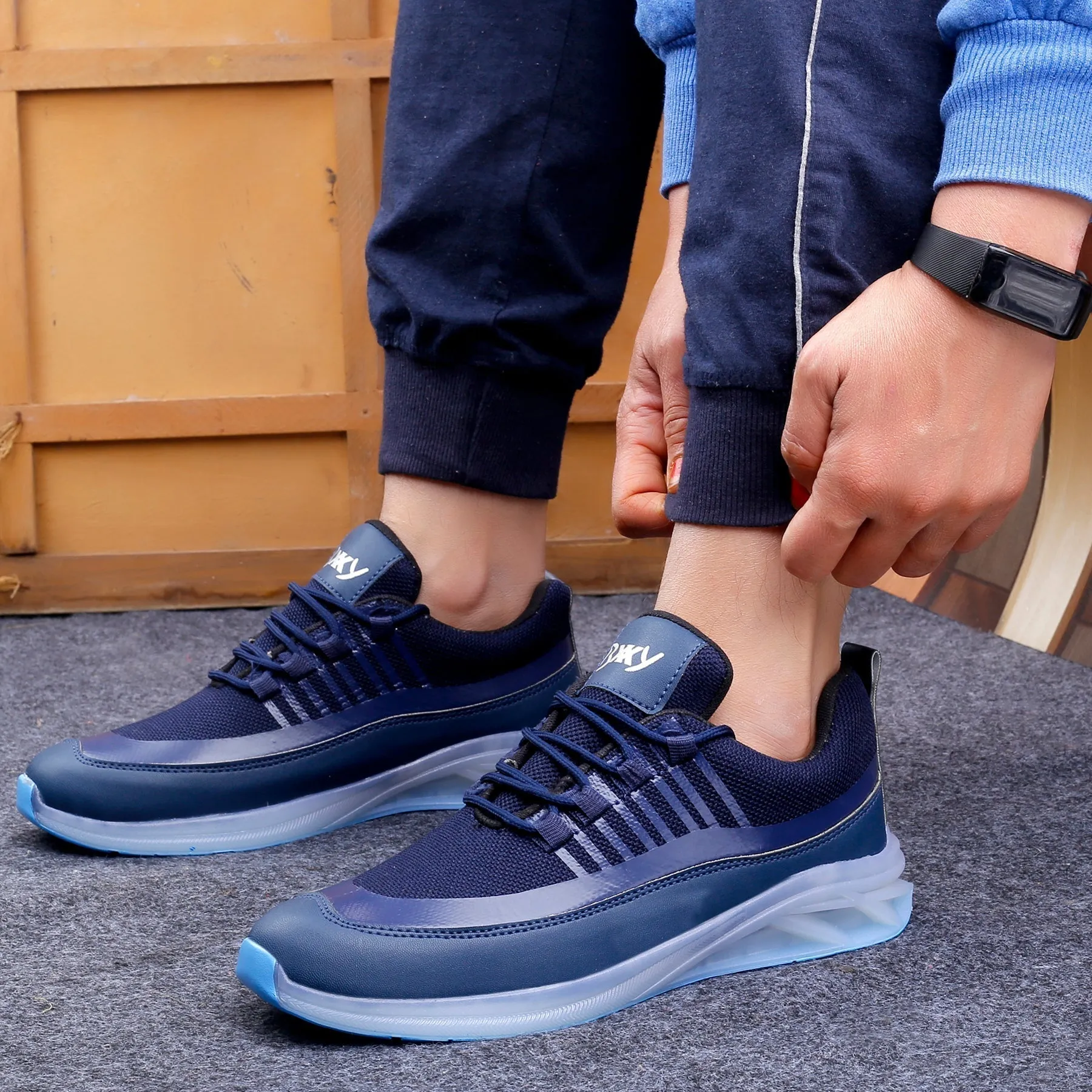 Bxxy's Men's Street Style Casual Sports Shoes