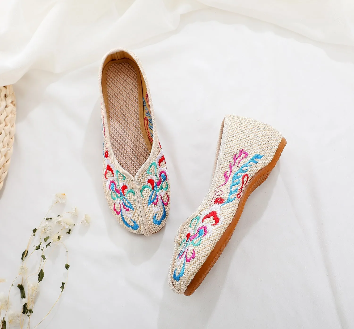 Ethnic Style Embroidered Pumps Linen Height Canvas Shoes