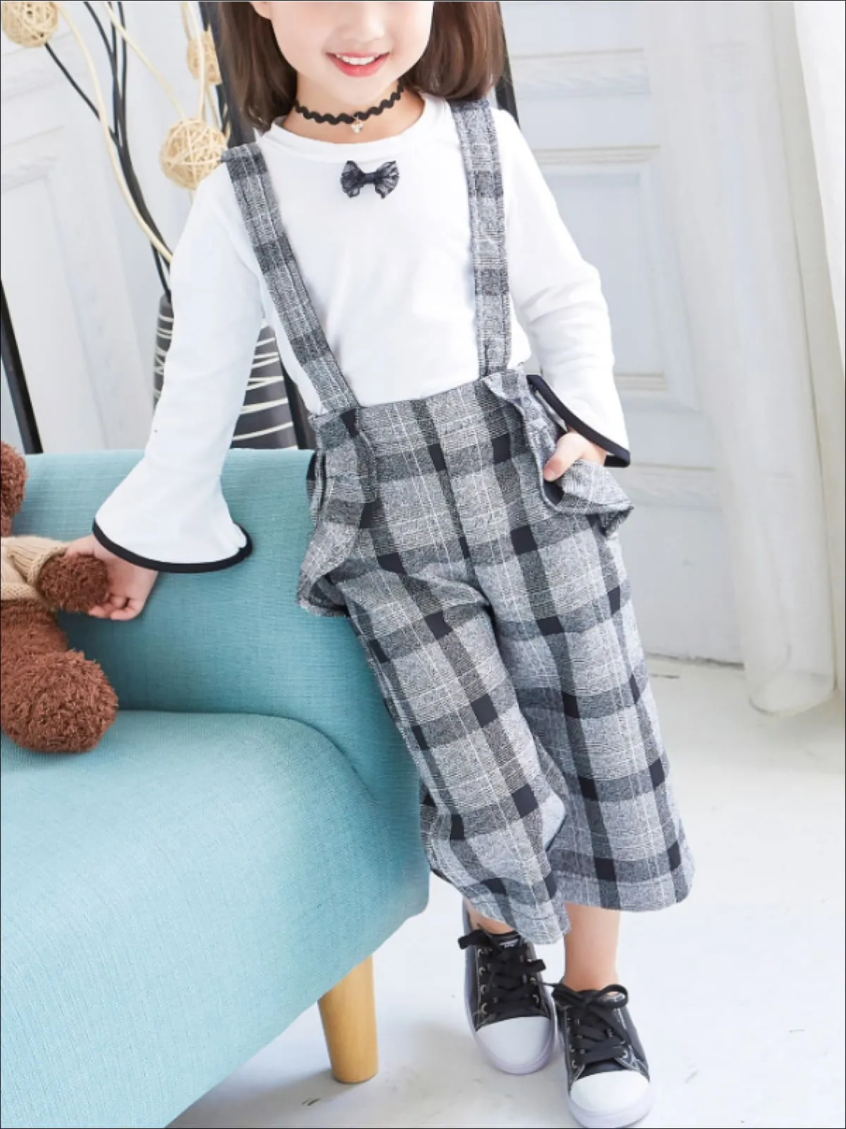 Girls Preppy White Bell Sleeve Blouse And Plaid Culotte Pants Set