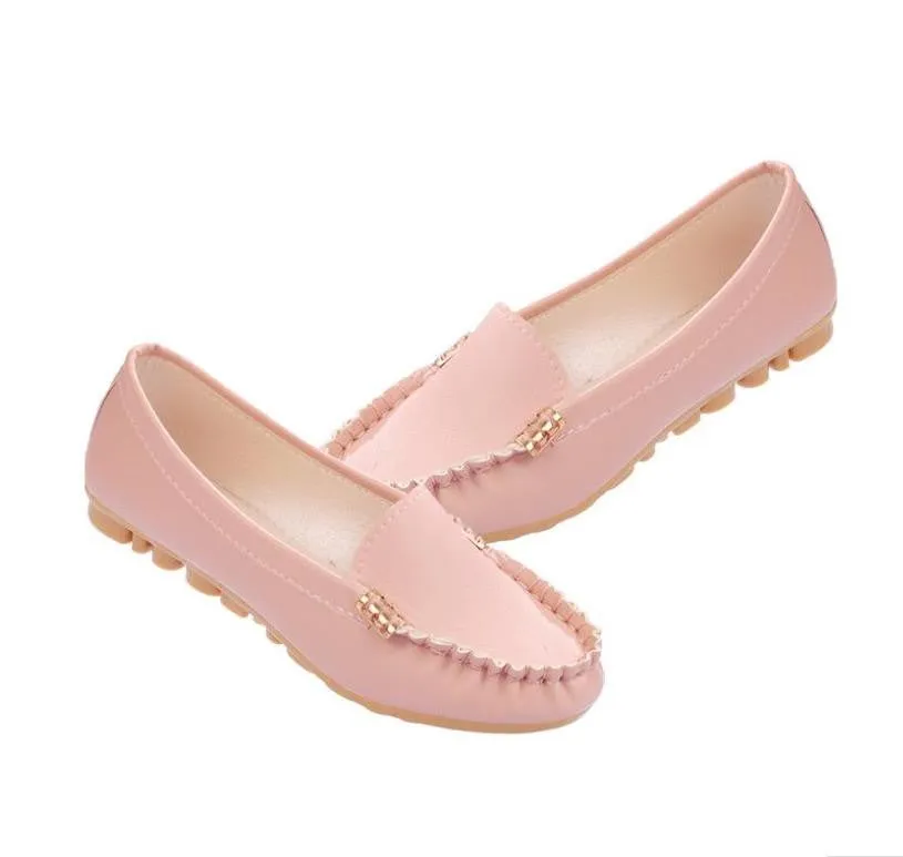 New Arrivals women flats leather fashion shoes slip on woman loafer