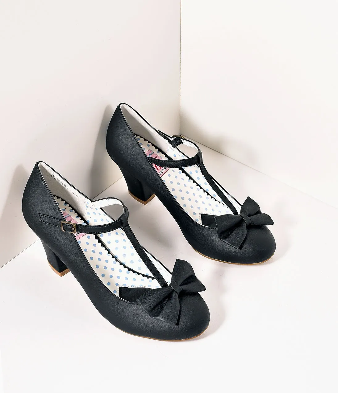 Vintage Style Black Leatherette T-Strap Bow Wiggle Heels